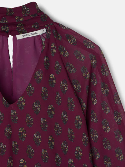 Blusa Cuello Estampado Motivos Burdeos - Silbon