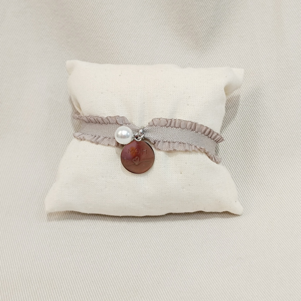 Pulsera Cinta Volante Elástica con medalla MOM (Madre)