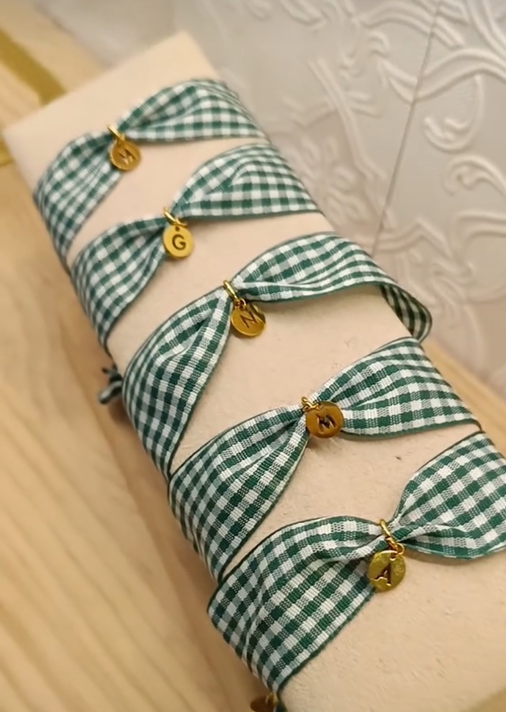 Pulsera Cinta Algodón Vichy con Inicial Chapita (+ COLORES)