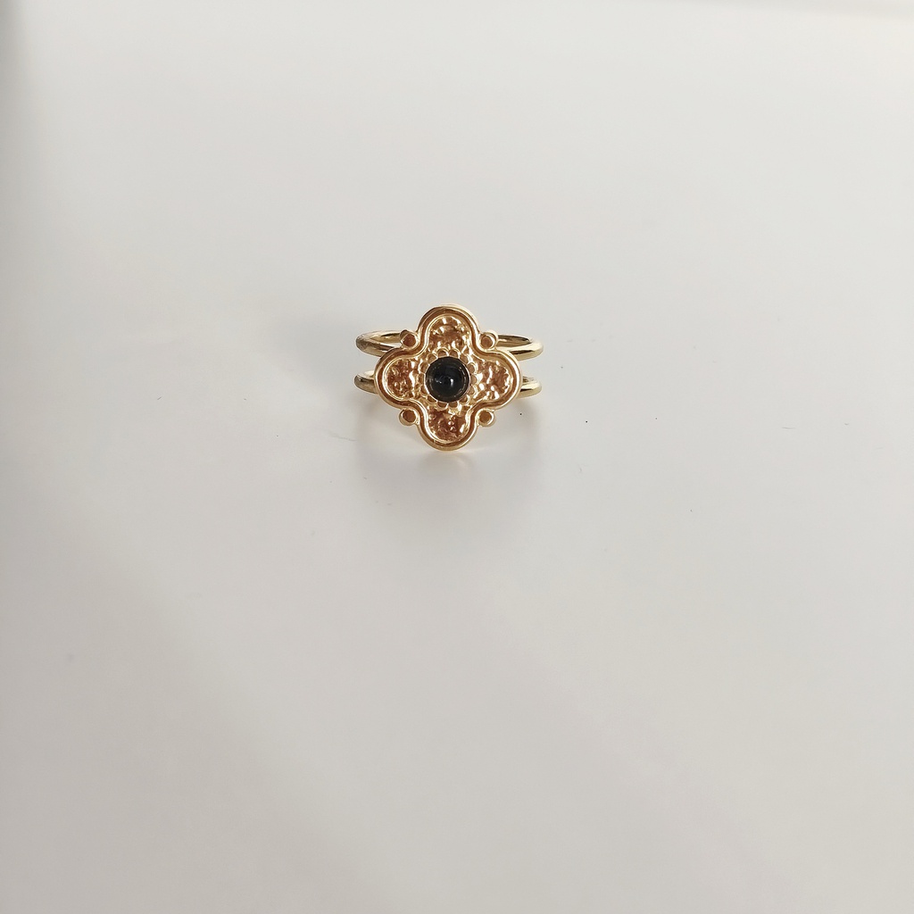 Anillo Doble Pétalo Negro Dorado