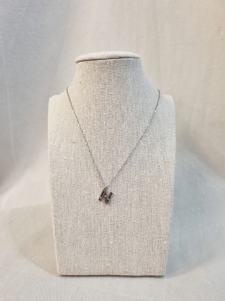 Collar Inicial Plateada Brillo Multicolor Letra "N"