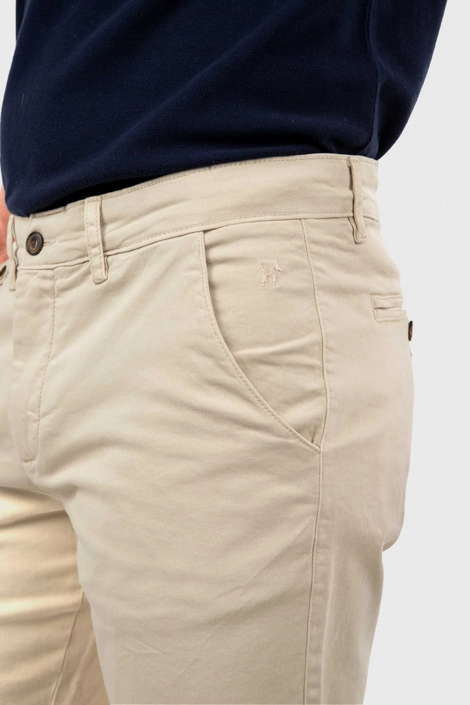 Bermuda Clásica Beige - Williot