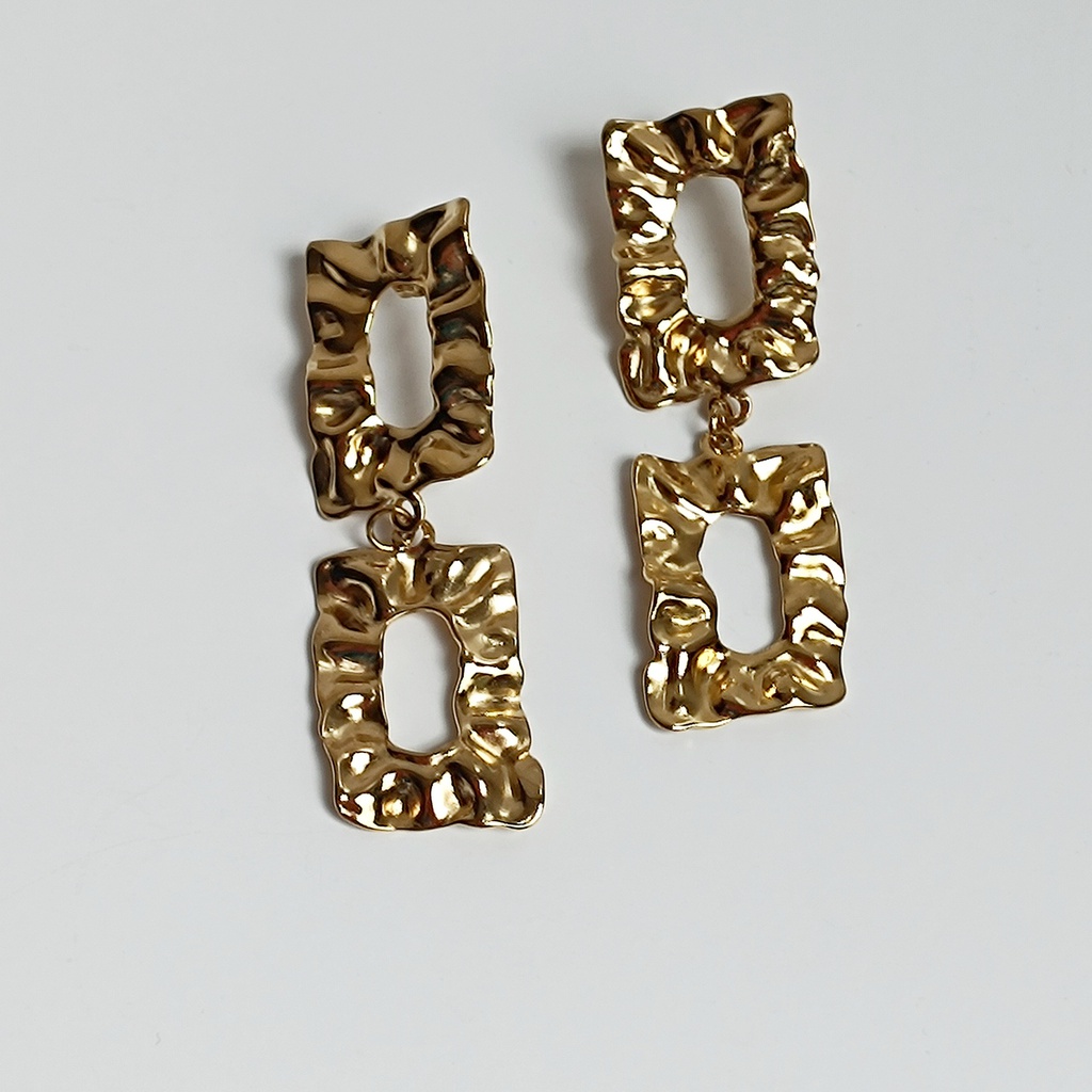 Pendientes Doble Cuadrado Rugoso Dorado