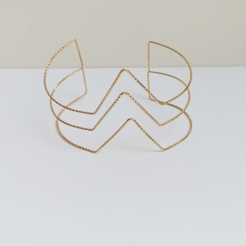 Brazalete Ultra Fino Triple Dorado