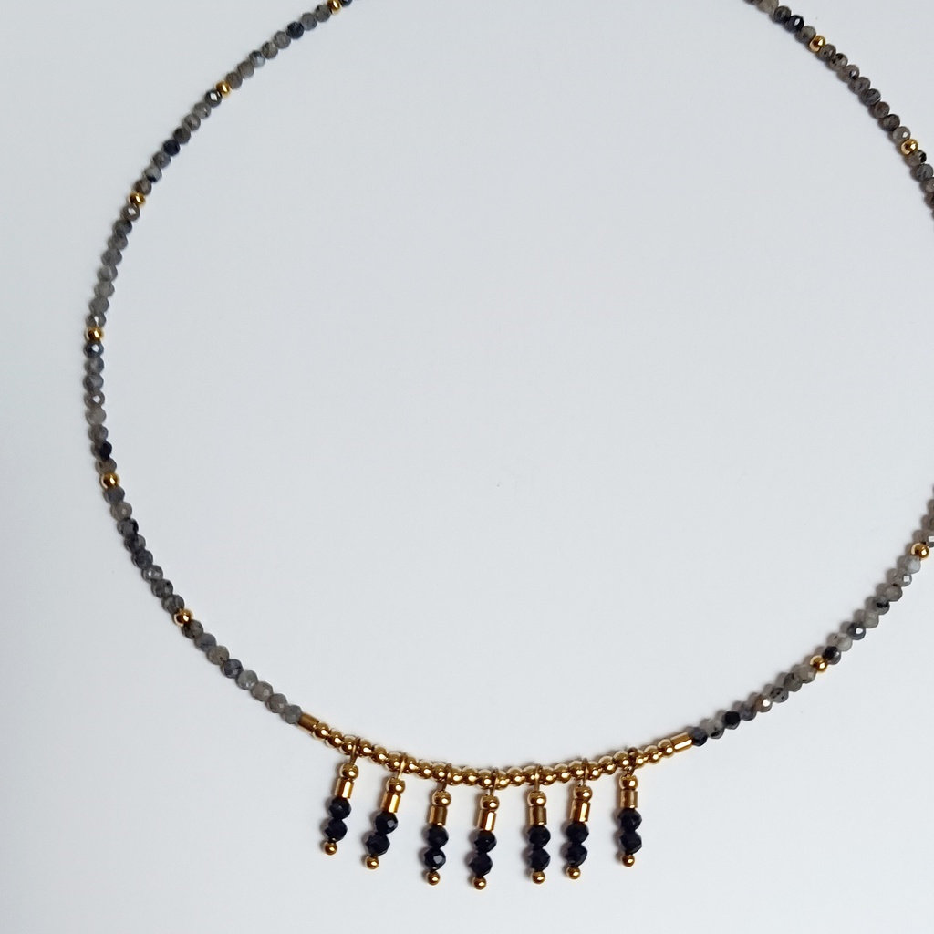 Collar Cadena De Pedrería Dorado