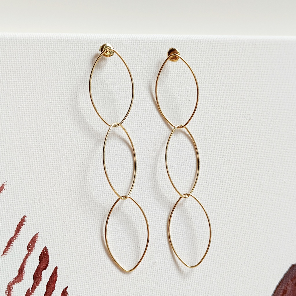 Pendientes Largos Círculos Ovalados Dorado