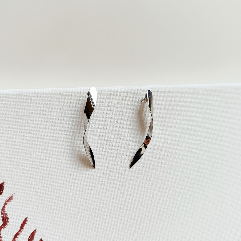 Pendientes Wavy Plateado