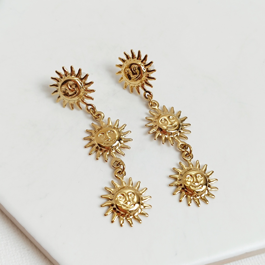 Pendientes Largos Triple Sol Dorado