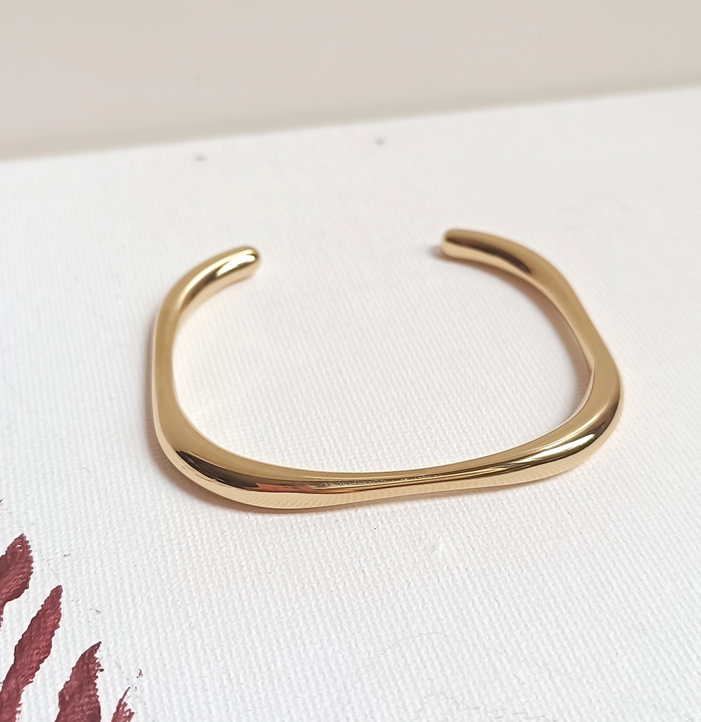 Brazalete Forma Cuadrada Dorado