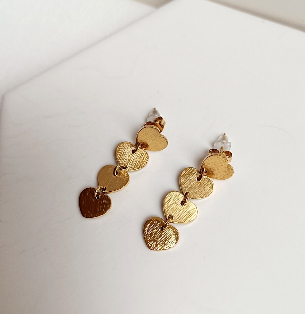 Pendientes Cuatro Corazones Dorado