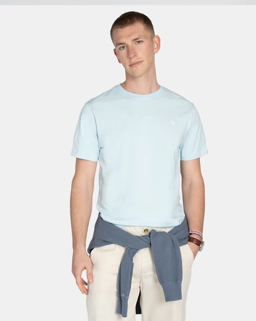 Camiseta Biscuit Retro Logo Sky Blue - Harper &amp; Neyer