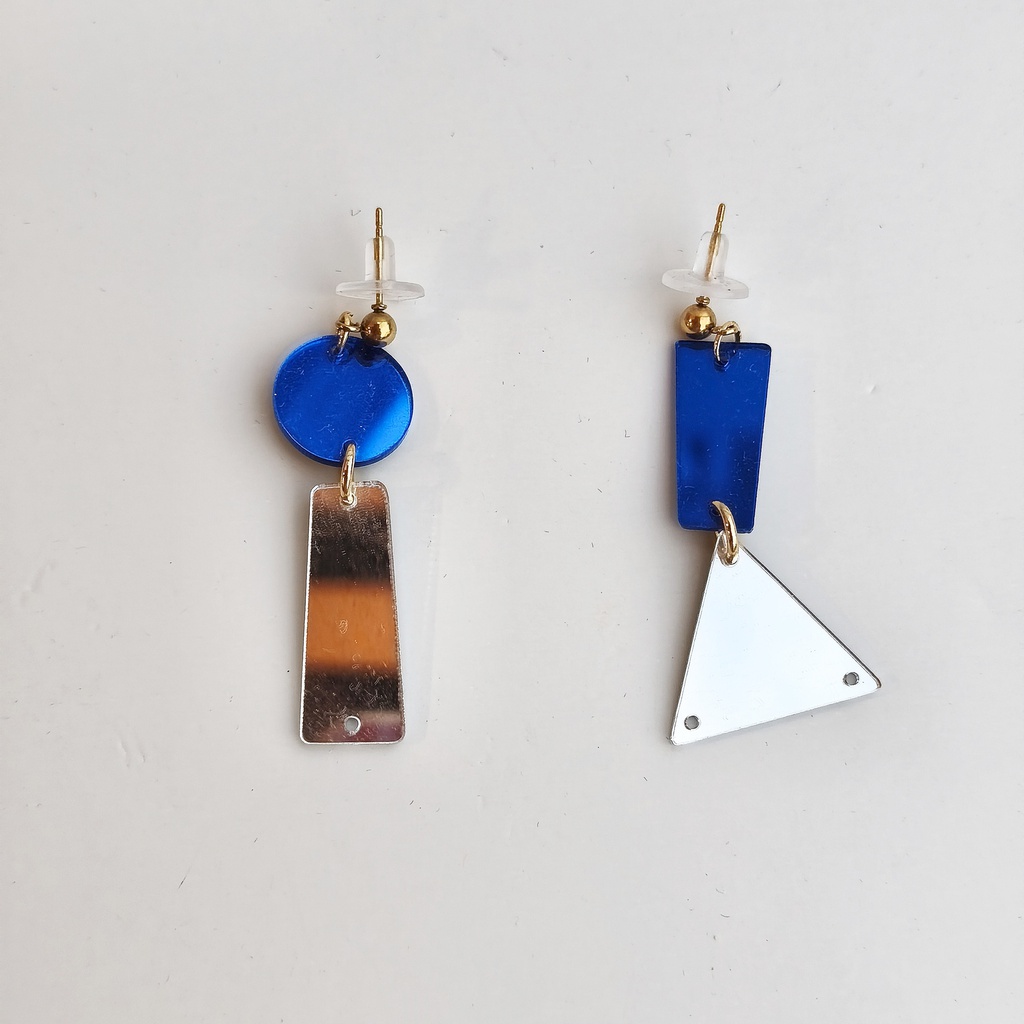 Pendientes Metacrilato Abstract Asimétrico Plateado Azul