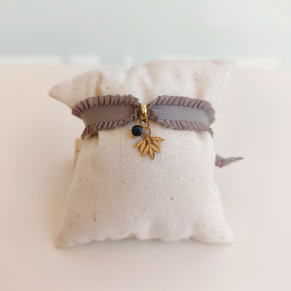 Pulsera Cinta Volante Gris Hoja (Dorado)