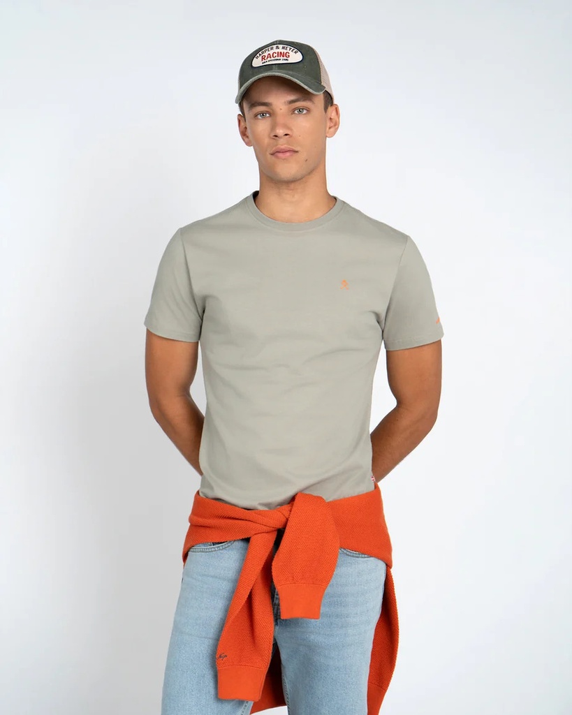 Camiseta Revline English Moss - Harper &amp; Neyer