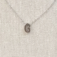 Collar Inicial Plateada Gruesa Letra "G"