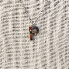 Collar Inicial Plateada Brillo Multicolor Letra "P"