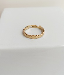 Anillo Fino Con Textura Irregular y Círculo Dorado