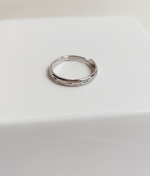 Anillo Essential (Plateado)