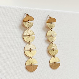 Pendientes Medios Círculos Textura Dorado