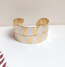 Brazalete Textura Blanco Y Dorado