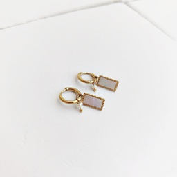 Aritos Charm Nácar Dorado